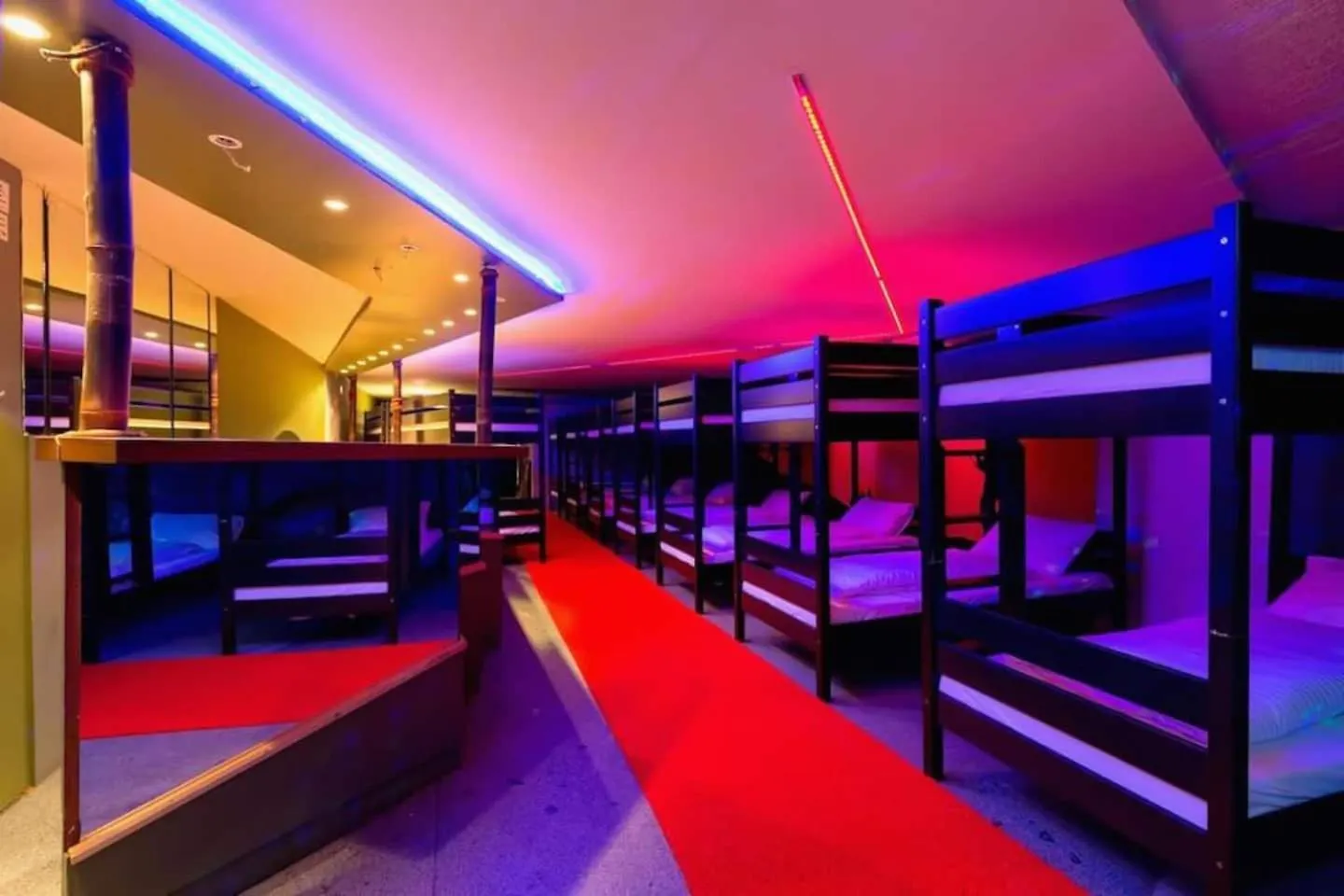 The Bachelor Bar - Bunker | Private Club Villa Budapest Holiday home